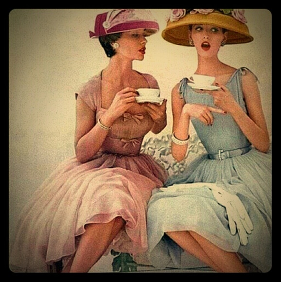 Meet your Posher, Audelee - Picture 1 of 2